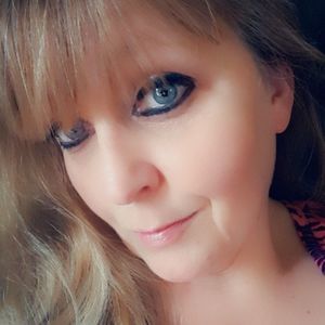 Meet your Posher, Tonya